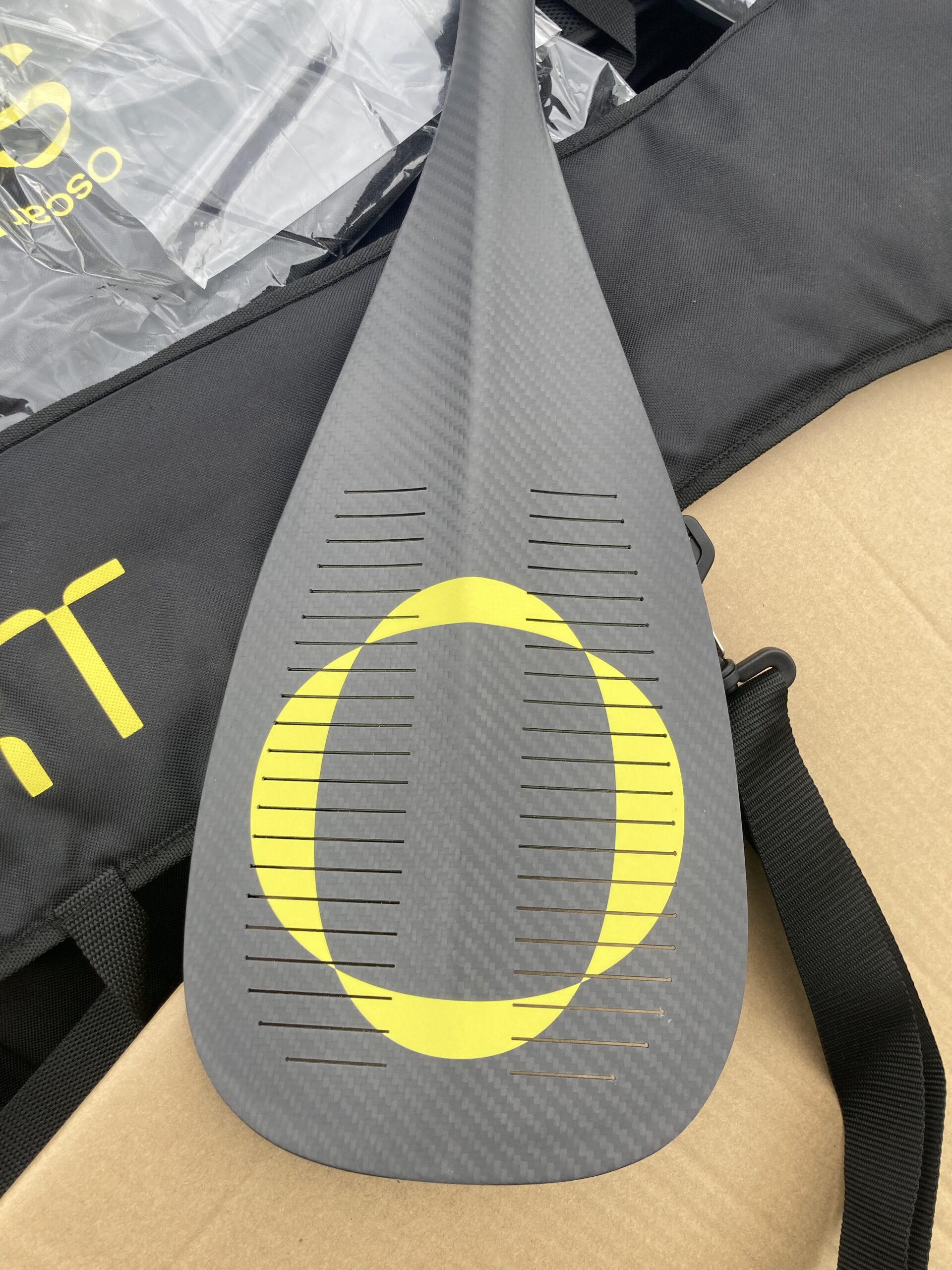 Sarah Hewitt AKA SUPjunkie.uk reviews the Oscar Propulsion cut paddle