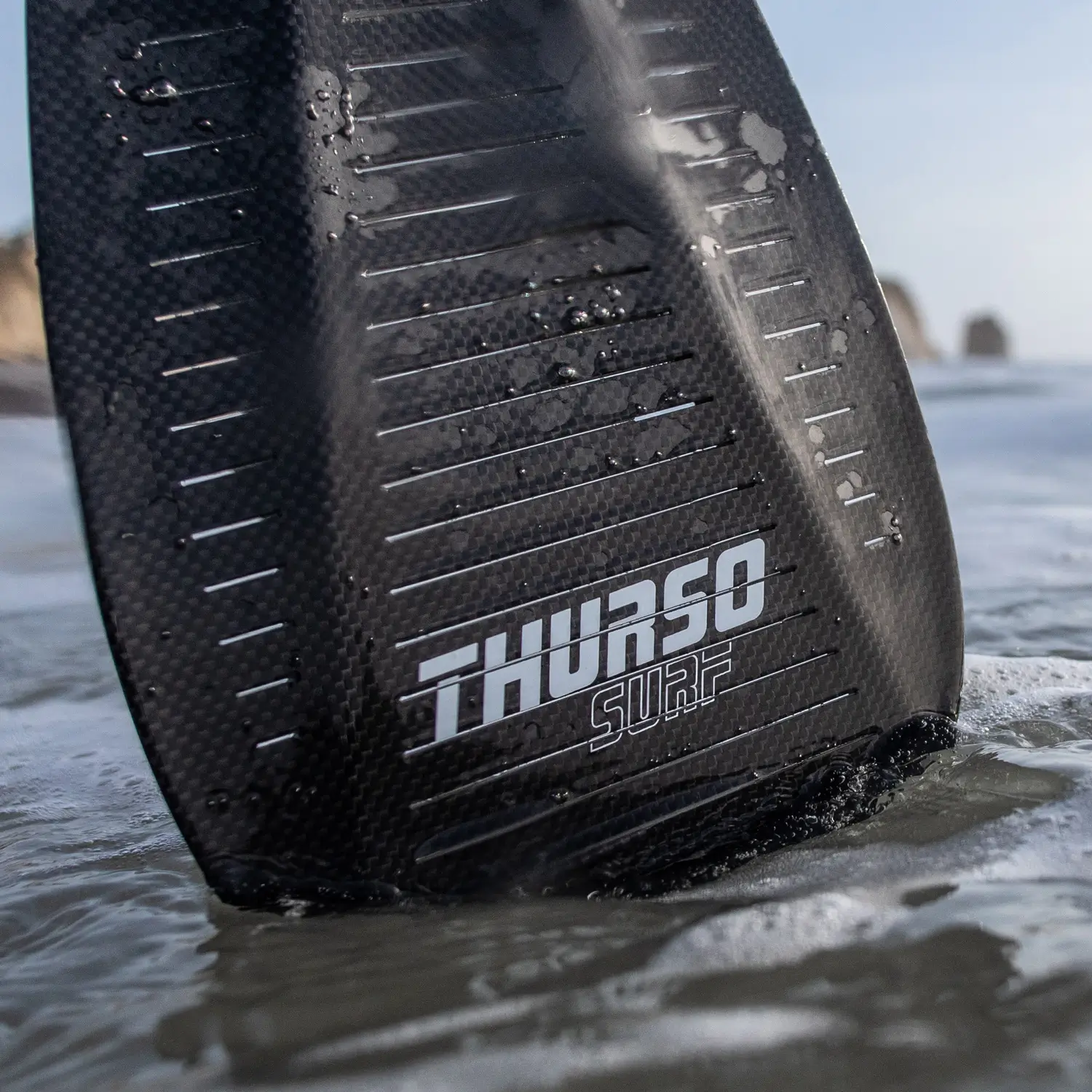 Gains and Benefits: Testing the Thurso Surf Slotted Carbon Fiber Paddle